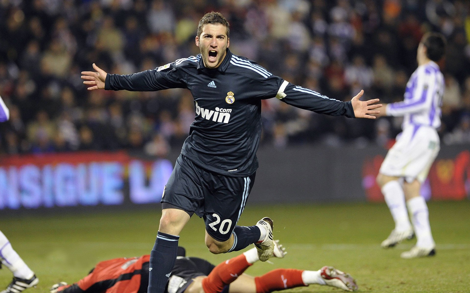 九游体育-阿森纳不断突破！，德布劳内连续十二场比赛得分超过锐不可当上演精彩一战的简单介绍